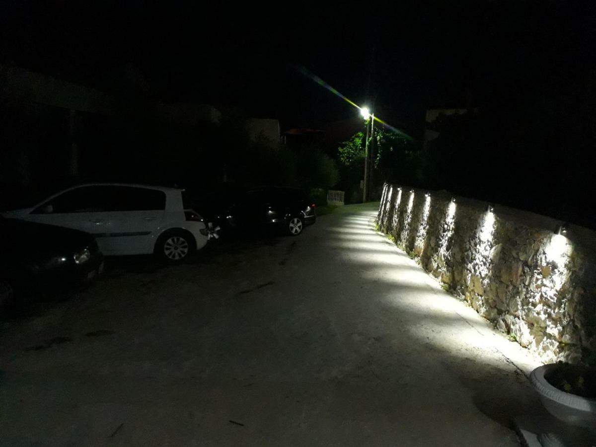 Apartments Kollari Ulcinj Exterior photo